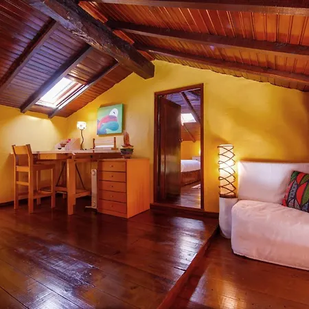 Casa Do Piano Kır Evi Longos